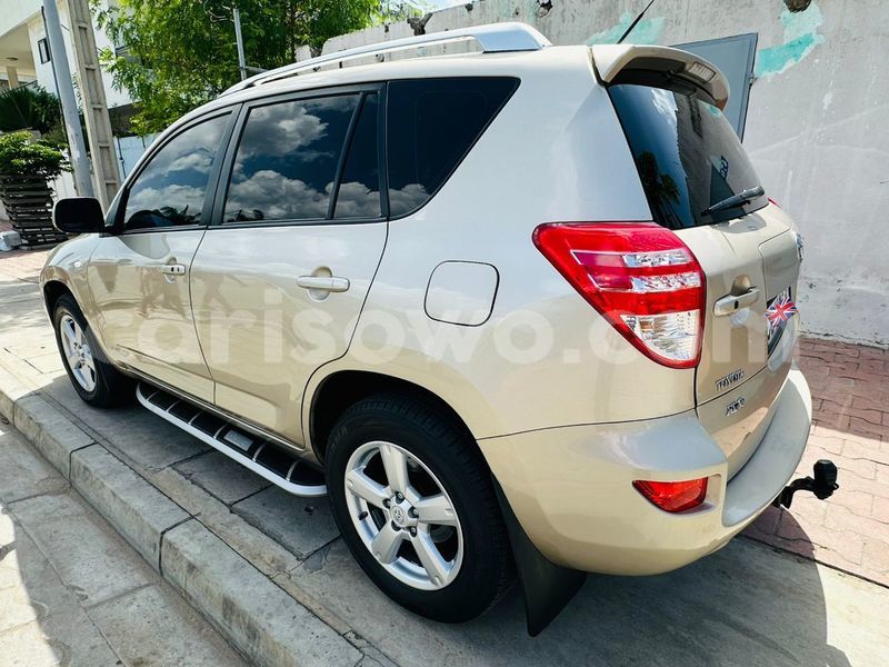 Big with watermark toyota rav4 benin cotonou 20271