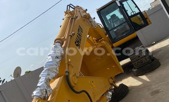 Sayi Sabo Caterpillar 120 Sauran Babbar mota in Cotonou a Benin Sayi Sabo Caterpillar 120 Sauran Babbar mota in Cotonou a Benin