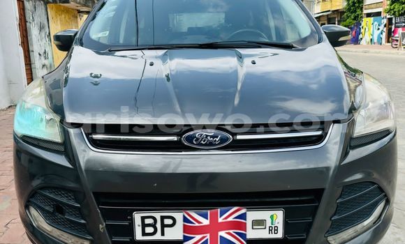 Acheter Occasion Voiture Ford Kuga Noir à Cotonou, Benin Acheter Occasion Voiture Ford Kuga Noir à Cotonou, Benin