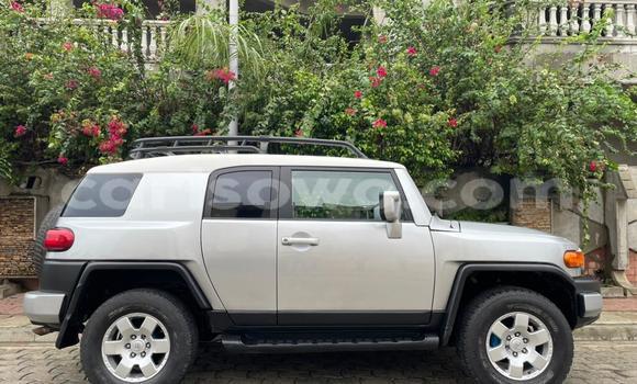 Buy Used Toyota FJ Cruiser Silver Car in Cotonou in Benign Buy Used Toyota FJ Cruiser Silver Car in Cotonou in Benign