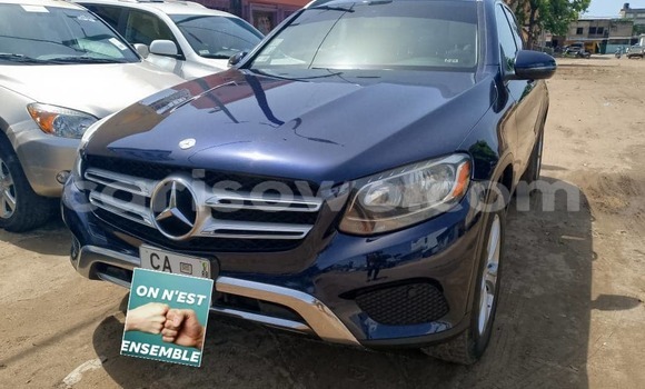 Acheter Occasion Voiture Mercedes-Benz GLC Bleu à Cotonou, Benin