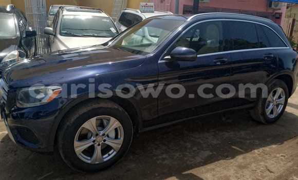 Ra Àlòkù Mercedes-Benz GLC Blue Ọkọ̀ in Cotonou ni Benin Ra Àlòkù Mercedes-Benz GLC Blue Ọkọ̀ in Cotonou ni Benin