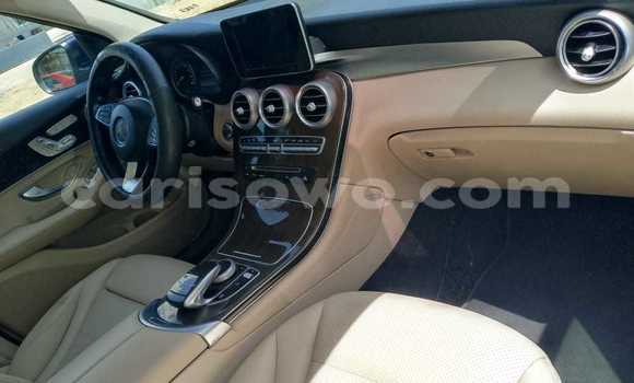 Ra Àlòkù Mercedes-Benz GLC Blue Ọkọ̀ in Cotonou ni Benin Ra Àlòkù Mercedes-Benz GLC Blue Ọkọ̀ in Cotonou ni Benin