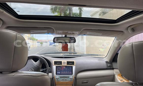 Sayi Na hannu Toyota Camry White Mota in Cotonou a Benin Sayi Na hannu Toyota Camry White Mota in Cotonou a Benin