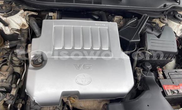 Sayi Na hannu Toyota Camry White Mota in Cotonou a Benin Sayi Na hannu Toyota Camry White Mota in Cotonou a Benin