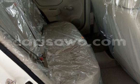 Buy New Nissan Sunny White Car in Cotonou in Benign Buy New Nissan Sunny White Car in Cotonou in Benign