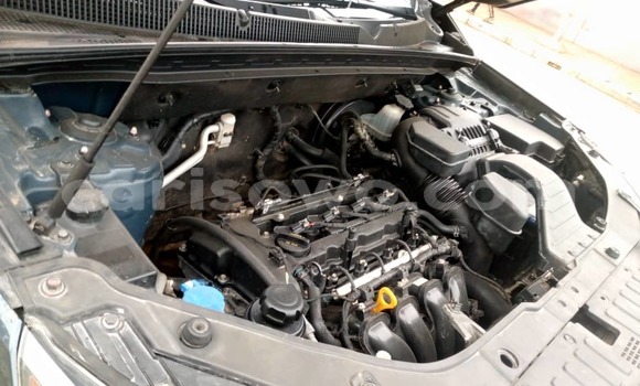 Acheter Occasion Voiture Kia Sorento Noir à Cotonou, Benin Acheter Occasion Voiture Kia Sorento Noir à Cotonou, Benin