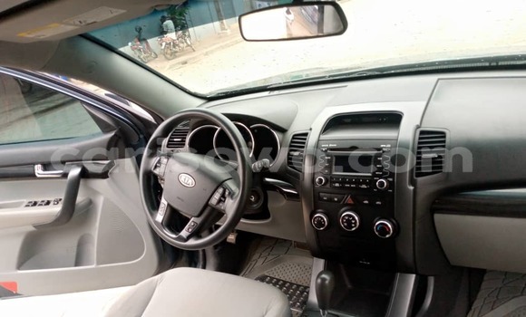 Acheter Occasion Voiture Kia Sorento Noir à Cotonou, Benin Acheter Occasion Voiture Kia Sorento Noir à Cotonou, Benin