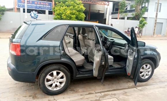 Acheter Occasion Voiture Kia Sorento Noir à Cotonou, Benin Acheter Occasion Voiture Kia Sorento Noir à Cotonou, Benin
