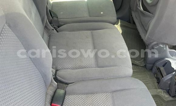 Acheter Occasion Voiture Nissan Almera Tino Gris à Cotonou, Benin Acheter Occasion Voiture Nissan Almera Tino Gris à Cotonou, Benin