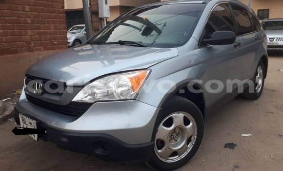 Sayi Na hannu Honda CR–V Azurfa Mota in Cotonou a Benin Sayi Na hannu Honda CR–V Azurfa Mota in Cotonou a Benin