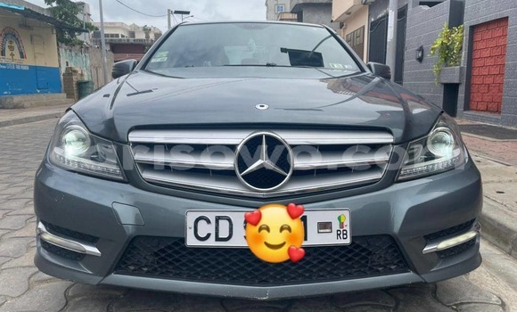 Acheter Occasion Voiture Mercedes-Benz 300–Series Autre à Abomey Calavi, Benin Acheter Occasion Voiture Mercedes-Benz 300–Series Autre à Abomey Calavi, Benin