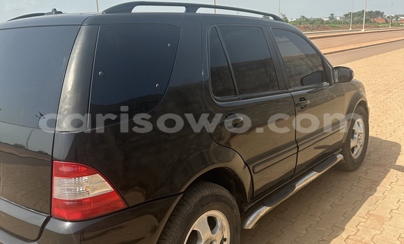 Buy Used Mercedes-Benz ML–Class Blue Car in Cotonou in Benign Buy Used Mercedes-Benz ML–Class Blue Car in Cotonou in Benign
