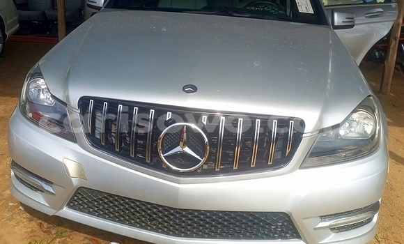 Sayi Na hannu Mercedes-Benz C–Class Azurfa Mota in Cotonou a Benin