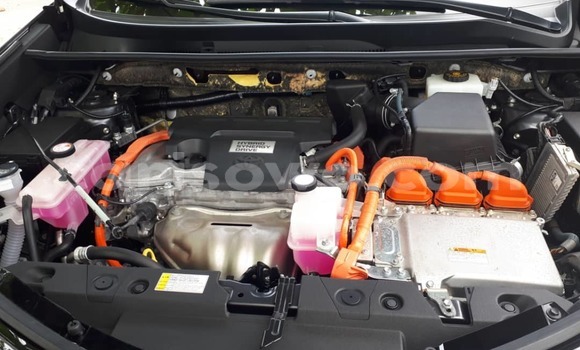 Sayi Na hannu Toyota RAV4 Brown Mota in Cotonou a Benin Sayi Na hannu Toyota RAV4 Brown Mota in Cotonou a Benin