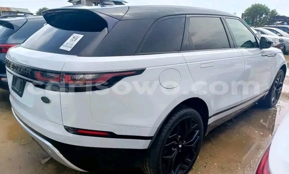 Sayi Na hannu Range Rover Range Rover White Mota in Cotonou a Benin Sayi Na hannu Range Rover Range Rover White Mota in Cotonou a Benin