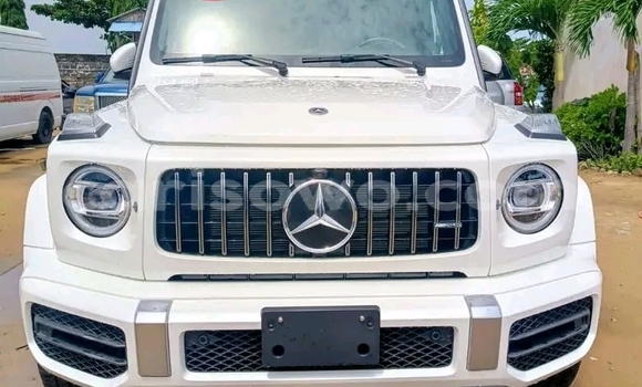 Acheter Neuf Voiture Brabus ML 63 Biturbo Blanc à Cotonou, Benin