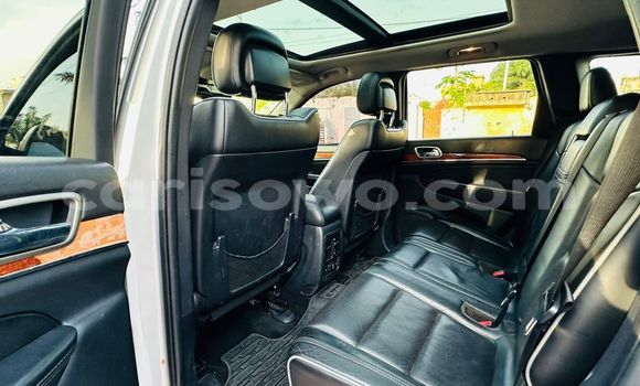 Acheter Occasion Voiture Jeep Grand Cherokee Gris à Cotonou, Benin Acheter Occasion Voiture Jeep Grand Cherokee Gris à Cotonou, Benin