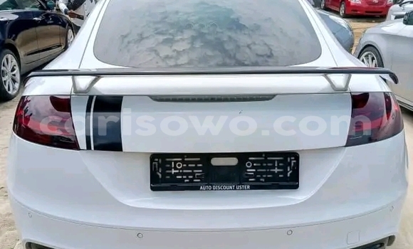 Sayi Na hannu Audi TT White Mota in Cotonou a Benin Sayi Na hannu Audi TT White Mota in Cotonou a Benin