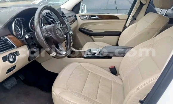 Sayi Na hannu Mercedes-Benz GLS-klasse AMG White Mota in Cotonou a Benin Sayi Na hannu Mercedes-Benz GLS-klasse AMG White Mota in Cotonou a Benin