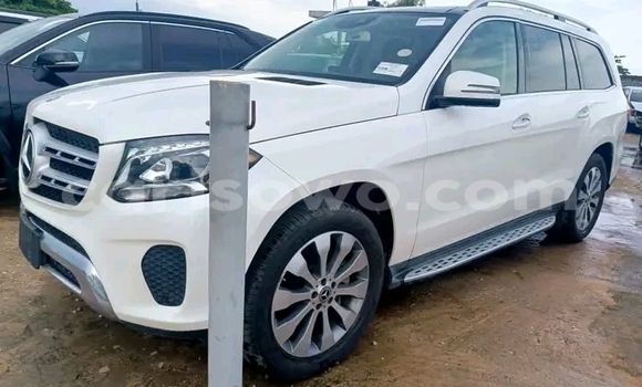 Sayi Na hannu Mercedes-Benz GLS-klasse AMG White Mota in Cotonou a Benin Sayi Na hannu Mercedes-Benz GLS-klasse AMG White Mota in Cotonou a Benin