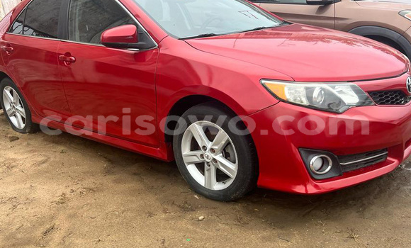 Ra Àlòkù Toyota Camry Red Ọkọ̀ in Cotonou ni Benin Ra Àlòkù Toyota Camry Red Ọkọ̀ in Cotonou ni Benin