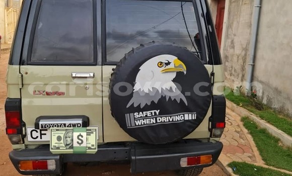 Sayi Na hannu Toyota Land Cruiser Sauran Mota in Cotonou a Benin Sayi Na hannu Toyota Land Cruiser Sauran Mota in Cotonou a Benin