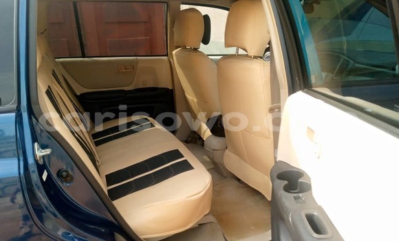Ra Àlòkù Toyota Highlander Blue Ọkọ̀ in Cotonou ni Benin Ra Àlòkù Toyota Highlander Blue Ọkọ̀ in Cotonou ni Benin