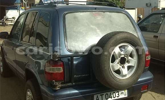 Sayi Na hannu Kia Sportage Blue Mota in Cotonou a Benin