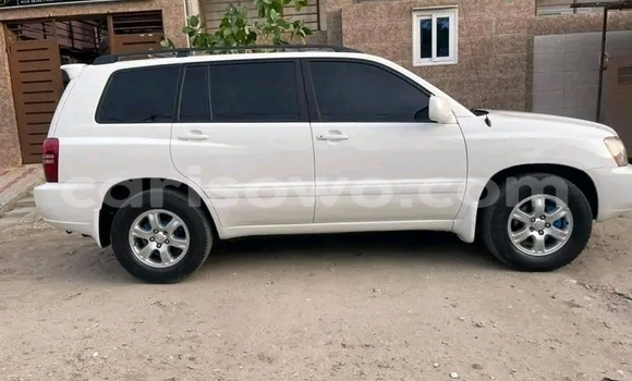 Acheter Occasion Voiture Toyota Highlander Autre à Cotonou, Benin Acheter Occasion Voiture Toyota Highlander Autre à Cotonou, Benin