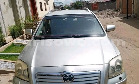 Ra Àlòkù Toyota Avensis Miiran Ọkọ̀ in Cotonou ni Benin