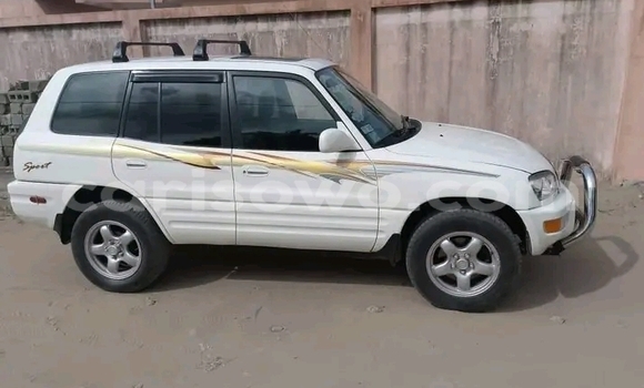 Acheter Occasion Voiture Toyota RAV4 Autre à Cotonou, Benin Acheter Occasion Voiture Toyota RAV4 Autre à Cotonou, Benin