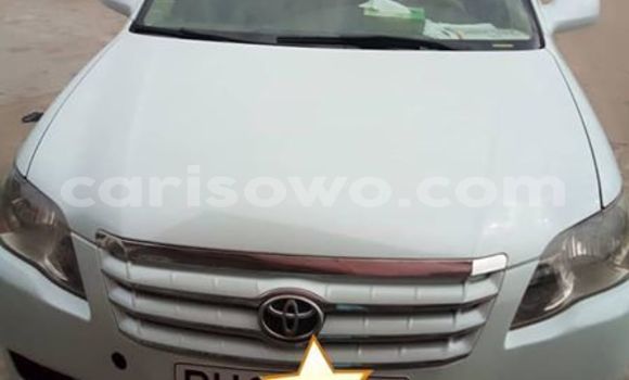 Buy Used Toyota Avalon White Car in Cotonou in Benign Buy Used Toyota Avalon White Car in Cotonou in Benign