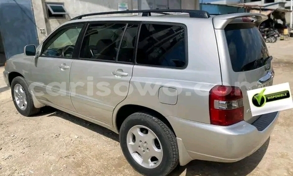 Acheter Occasion Voiture Toyota Highlander Autre à Cotonou, Benin Acheter Occasion Voiture Toyota Highlander Autre à Cotonou, Benin