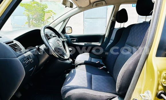 Acheter Occasion Voiture Toyota Corolla Verso Vert à Cotonou, Benin Acheter Occasion Voiture Toyota Corolla Verso Vert à Cotonou, Benin