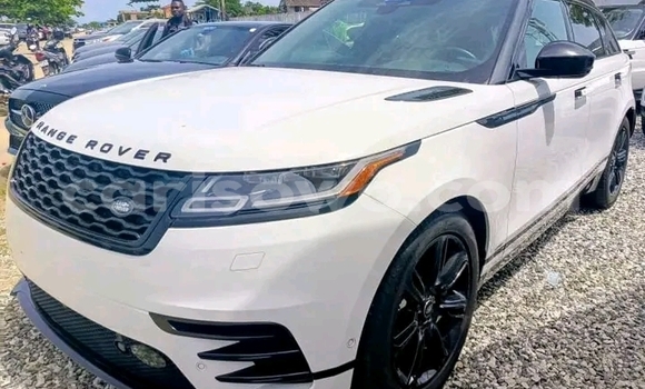Sayi Na hannu Range Rover Range Rover White Mota in Cotonou a Benin Sayi Na hannu Range Rover Range Rover White Mota in Cotonou a Benin