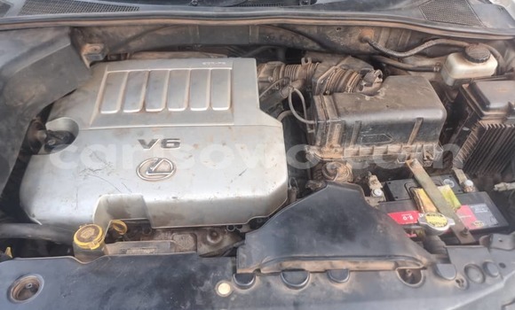 Sayi Na hannu Lexus RX 350 Azurfa Mota in Cotonou a Benin Sayi Na hannu Lexus RX 350 Azurfa Mota in Cotonou a Benin