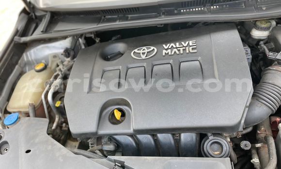 Ra Àlòkù Toyota Avensis Silver Ọkọ̀ in Cotonou ni Benin Ra Àlòkù Toyota Avensis Silver Ọkọ̀ in Cotonou ni Benin