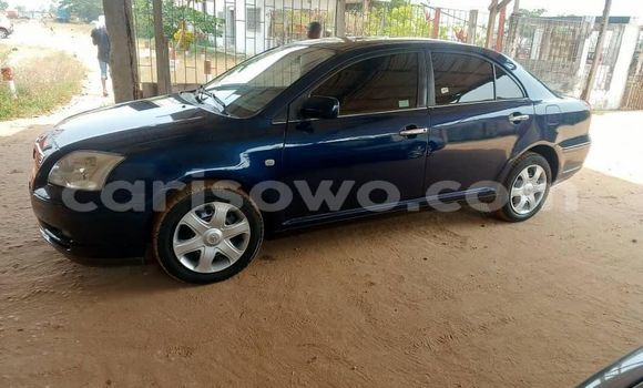 Acheter Occasion Voiture Toyota Avensis Bleu à Cotonou, Benin Acheter Occasion Voiture Toyota Avensis Bleu à Cotonou, Benin