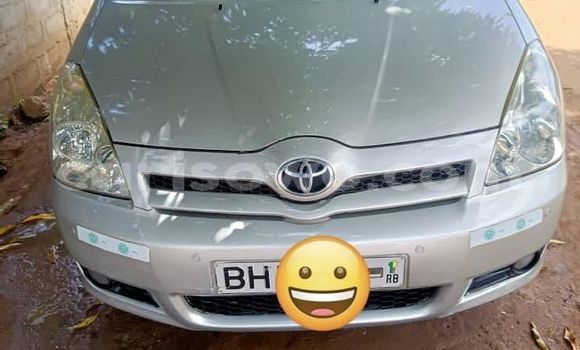 Sayi Na hannu Toyota Corolla Verso Sauran Mota in Cotonou a Benin