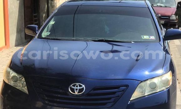 Sayi Na hannu Toyota Camry Black Mota in Cotonou a Benin