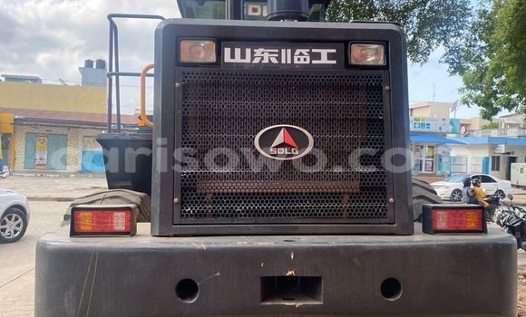 Acheter Occasion Utilitaire Caterpillar 120 Autre à Cotonou, Benin Acheter Occasion Utilitaire Caterpillar 120 Autre à Cotonou, Benin