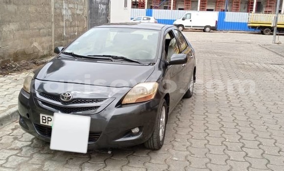 Ra Àlòkù Toyota Yaris Black Ọkọ̀ in Cotonou ni Benin Ra Àlòkù Toyota Yaris Black Ọkọ̀ in Cotonou ni Benin
