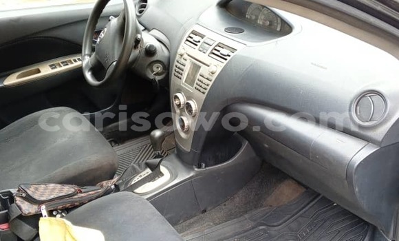 Ra Àlòkù Toyota Yaris Black Ọkọ̀ in Cotonou ni Benin Ra Àlòkù Toyota Yaris Black Ọkọ̀ in Cotonou ni Benin