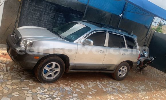 Sayi Na hannu Hyundai Santa Fe Azurfa Mota in Cotonou a Benin Sayi Na hannu Hyundai Santa Fe Azurfa Mota in Cotonou a Benin
