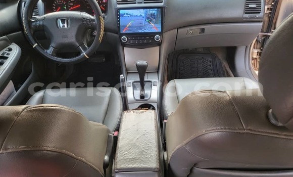 Acheter Occasion Voiture Honda Accord Beige à Cotonou, Benin Acheter Occasion Voiture Honda Accord Beige à Cotonou, Benin