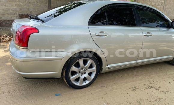 Acheter Occasion Voiture Toyota Avensis Gris à Parakou, Benin Acheter Occasion Voiture Toyota Avensis Gris à Parakou, Benin