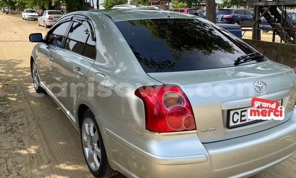 Acheter Occasion Voiture Toyota Avensis Gris à Parakou, Benin Acheter Occasion Voiture Toyota Avensis Gris à Parakou, Benin