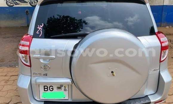 Acheter Occasion Voiture Toyota RAV4 Autre à Abomey Calavi, Benin Acheter Occasion Voiture Toyota RAV4 Autre à Abomey Calavi, Benin