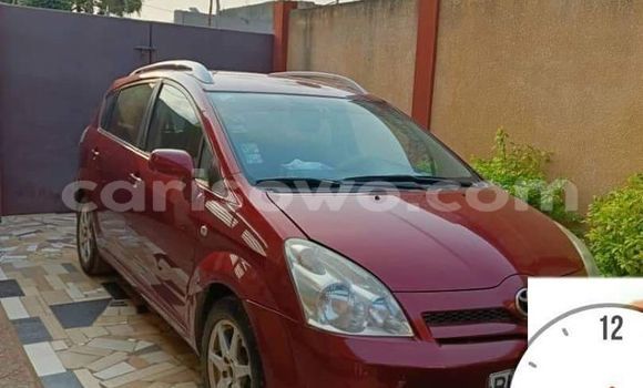 Acheter Occasion Voiture Toyota Corolla Rouge à Abomey Calavi, Benin Acheter Occasion Voiture Toyota Corolla Rouge à Abomey Calavi, Benin